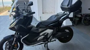 Honda X-ADV 750 Special Edition Adventure (2026)  (8)