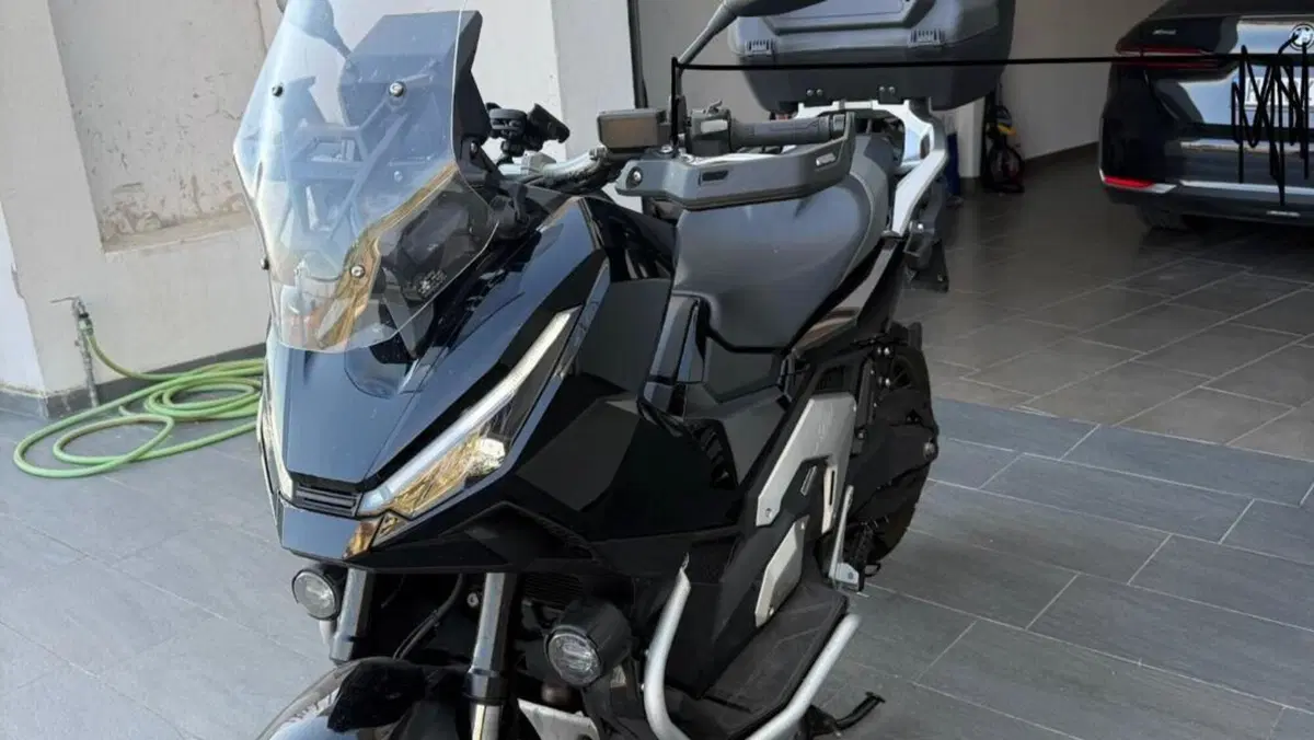 Honda X-ADV 750 Special Edition Adventure (2026)  (9)