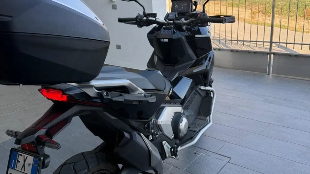 Honda X-ADV 750 Special Edition Adventure (2026)  (13)