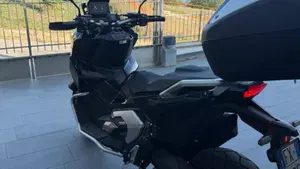 Honda X-ADV 750 Special Edition Adventure (2026)  (16)