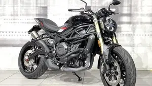 Benelli 752 S (2022 - 25) 