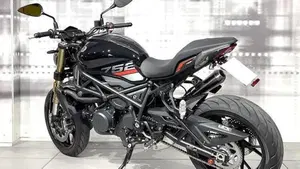 Benelli 752 S (2022 - 25)  (2)