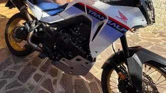 Honda Transalp XL750 Urban (2023 - 24) usata