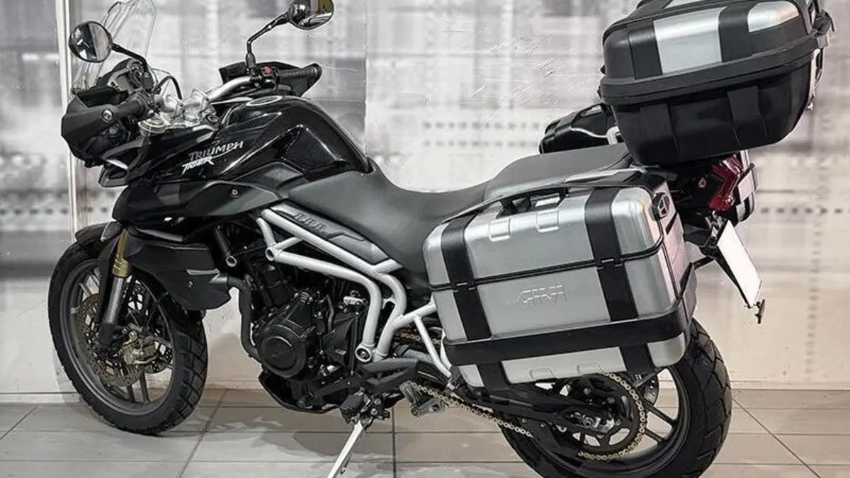 Triumph Tiger 800 ABS (2010 - 14)  (2)
