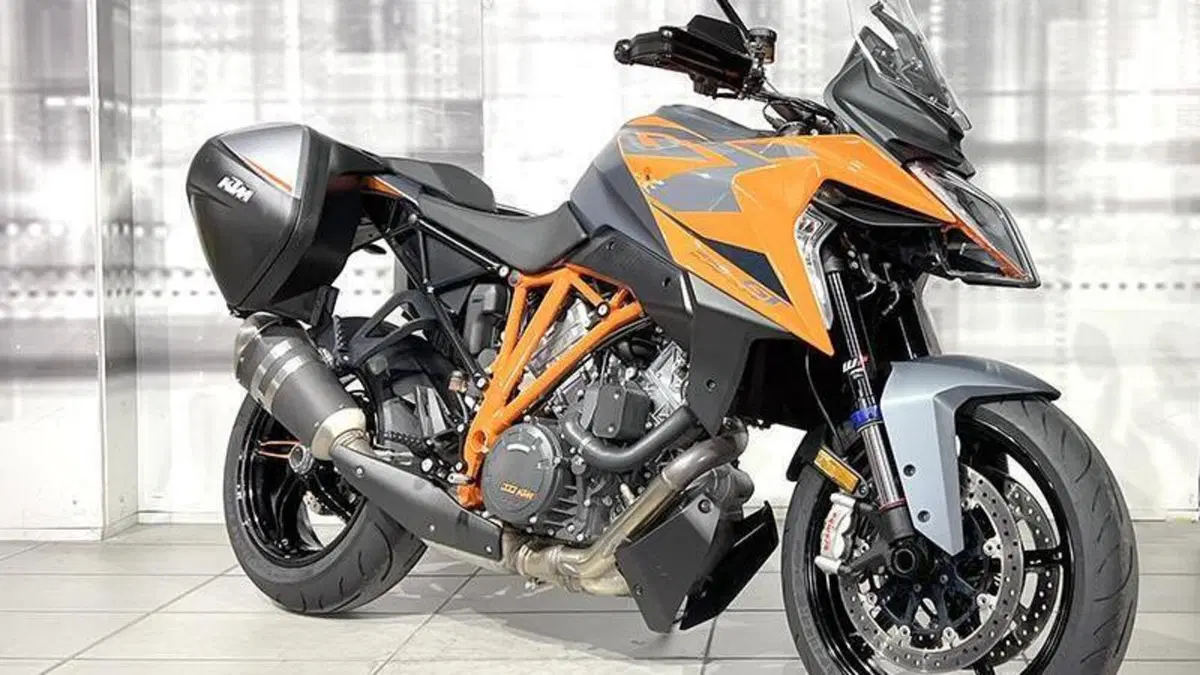 KTM 1290 Super Duke GT (2021 - 25) 