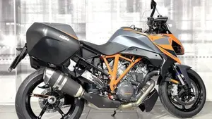 KTM 1290 Super Duke GT (2021 - 25)  (8)