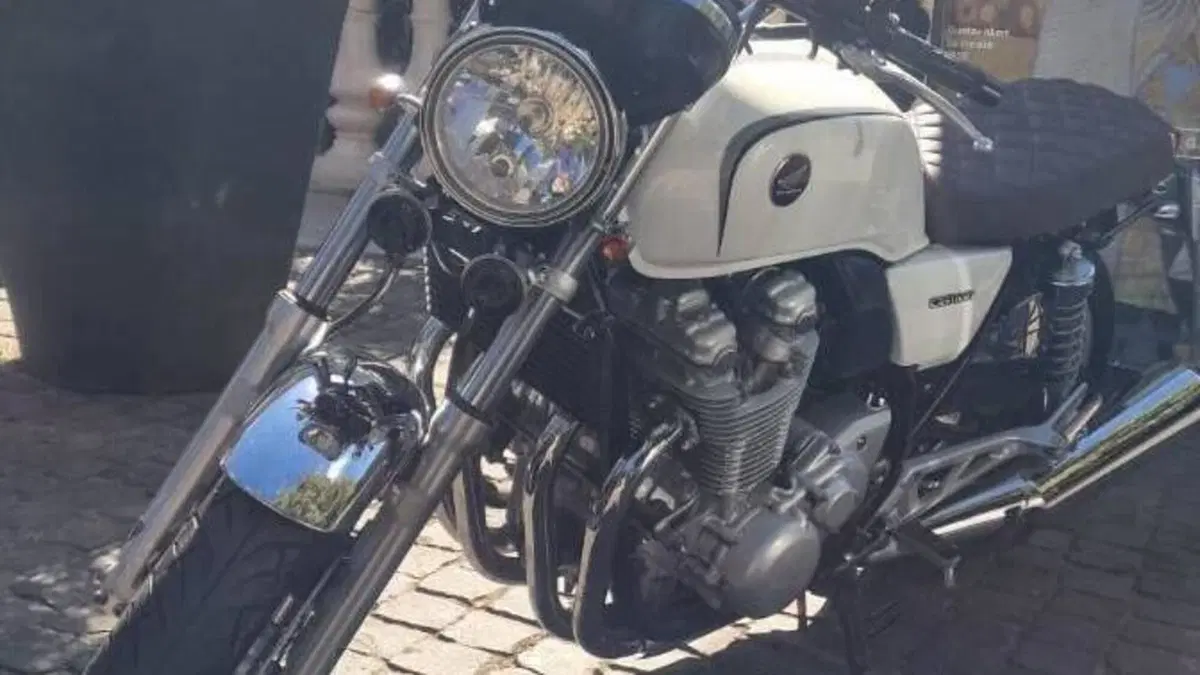 Honda CB 1100 ABS EX (2014 - 17)  (2)