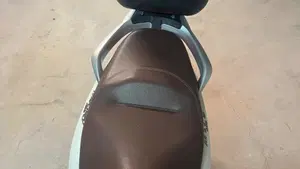 Piaggio Medley 125 ABS (2016 - 19)  (2)