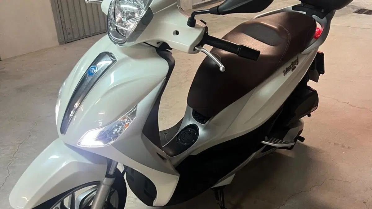 Piaggio Medley 125 ABS (2016 - 19)  (5)