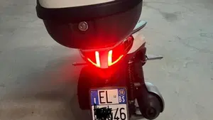 Piaggio Medley 125 ABS (2016 - 19)  (9)