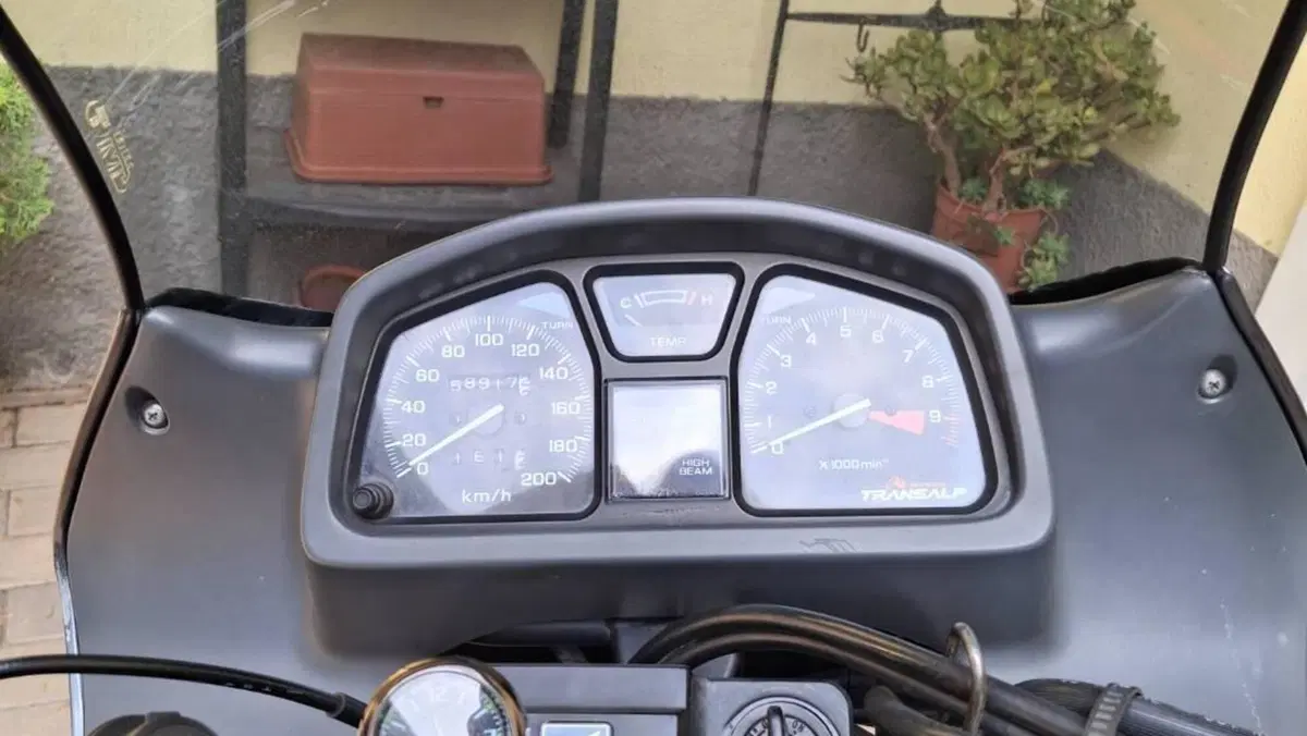 Honda   (4)