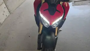 Ducati Streetfighter V2 (2025 - 26)  (2)