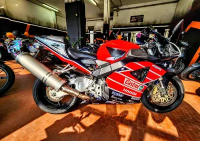Honda CBR 900 RR Fireblade (2002 - 04) - Annuncio 10126742