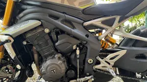 Triumph Speed Triple 1200 RS (2021 - 24)  (7)