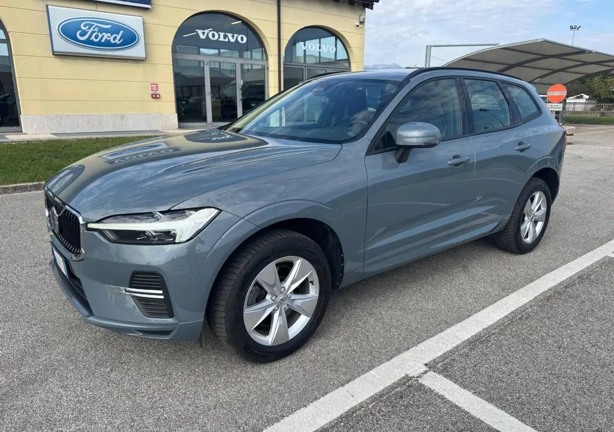 Volvo XC60 B4 (d) AWD Geartronic Momentum