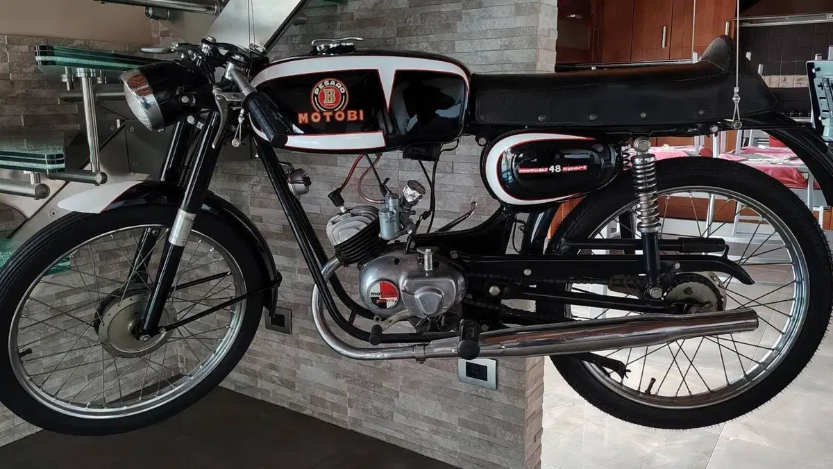 Motobi  