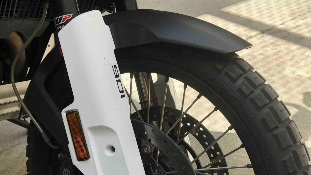 Husqvarna Norden 901 (2022 - 26)  (6)
