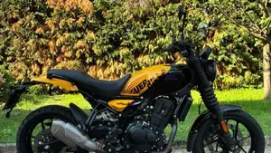 Royal Enfield Guerrilla 450 (2024 - 26) 