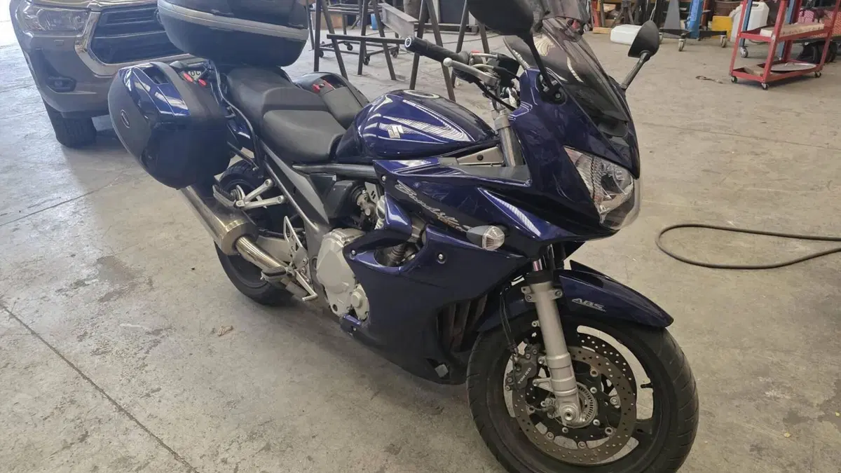 Suzuki GSF 1250 Bandit S Traveller (2006 - 11) 