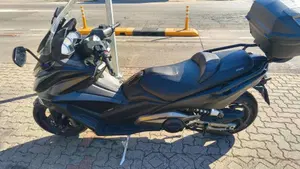 Kymco AK 550 (2017 - 19)  (3)