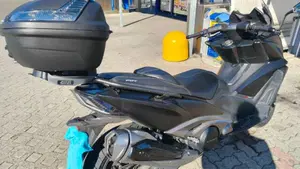Kymco AK 550 (2017 - 19)  (4)