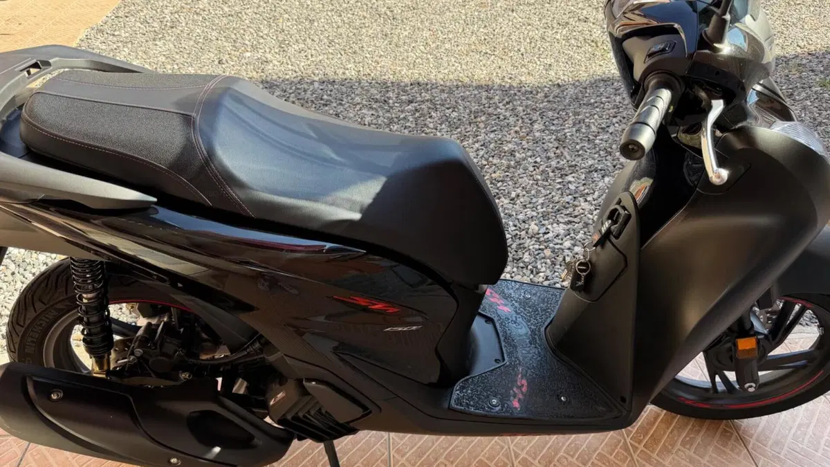 Honda SH 150i Sport (2024 - 25)  (5)