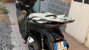Honda SH 150i Sport (2024 - 25)  (7)