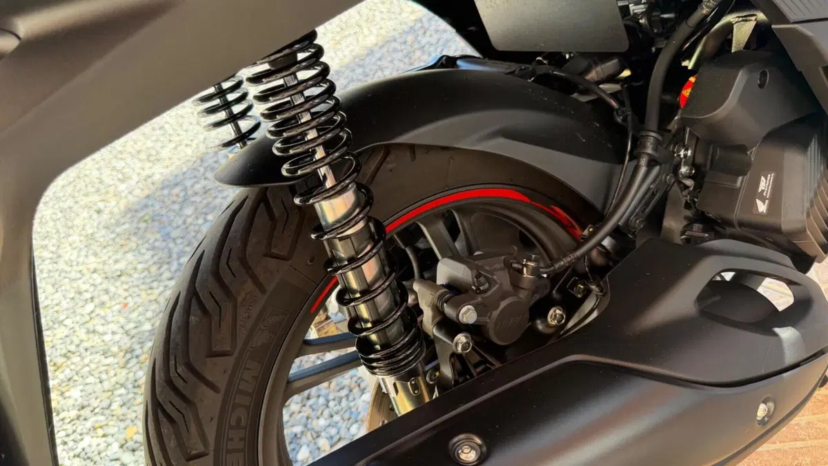 Honda SH 150i Sport (2024 - 25)  (12)
