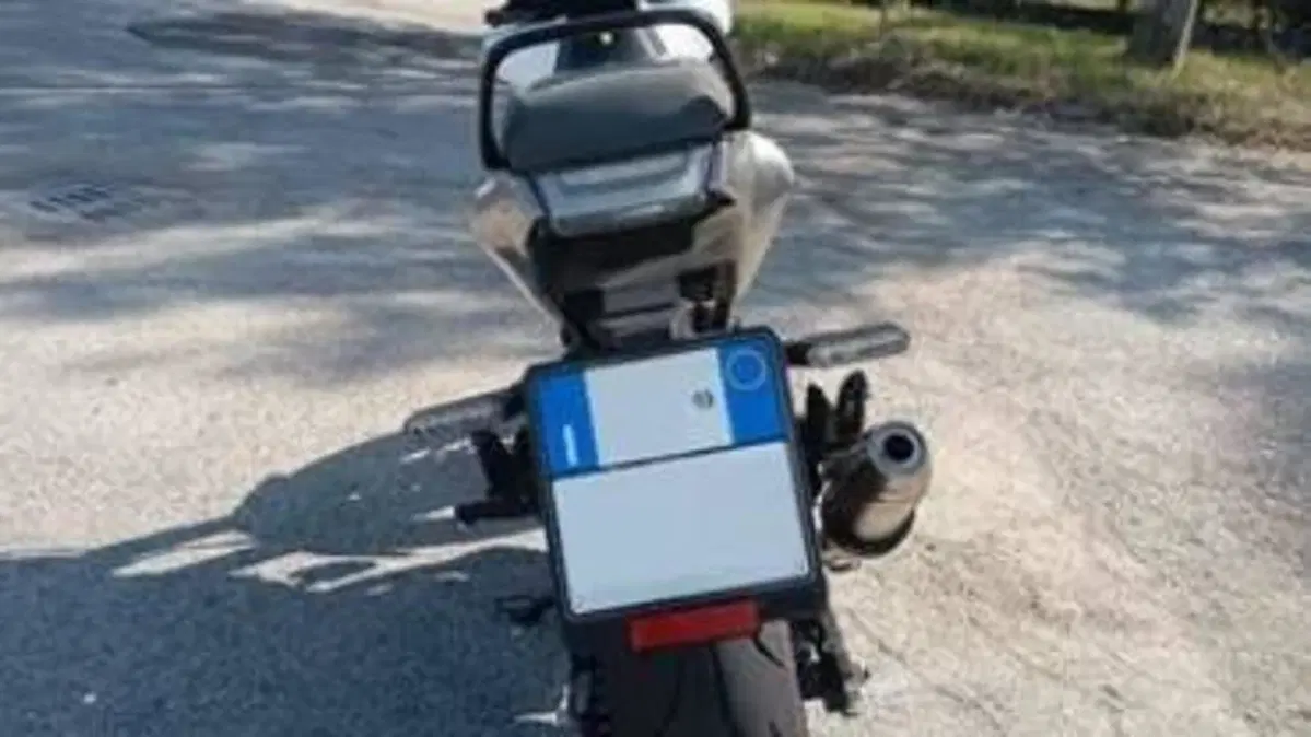 Husqvarna Vitpilen 401 (2021 - 23)  (4)