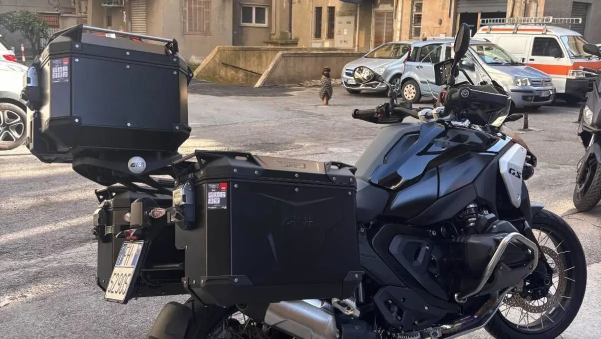 Bmw R 1300 GS Triple Black (2023 - 26)  (7)