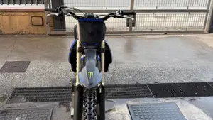 Yamaha YZ 450 F Monster Energy Yamaha Racing Edition (2025)  (5)