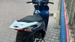 Honda SH 300 i ABS (2016 - 20)  (4)