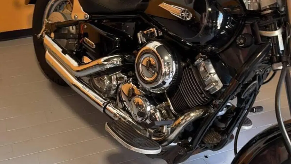 Yamaha XVS 650 Drag Star A Classic (1998 - 06)  (2)