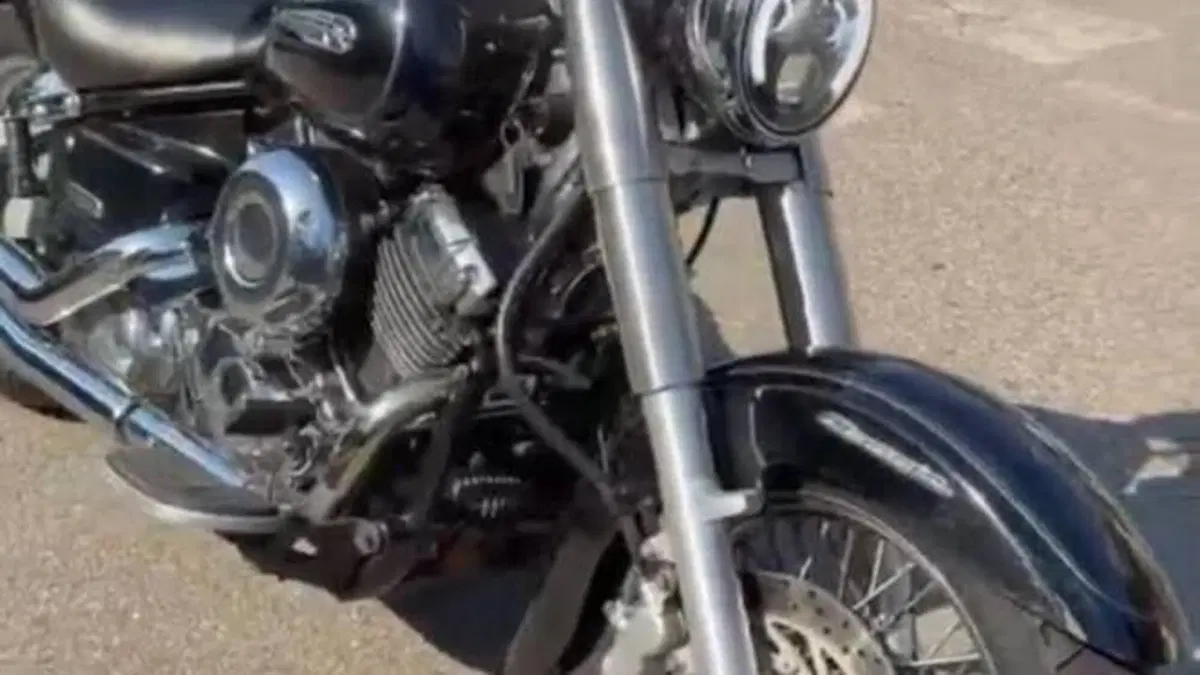 Yamaha XVS 650 Drag Star A Classic (1998 - 06)  (3)