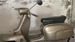 Lambretta   (2)