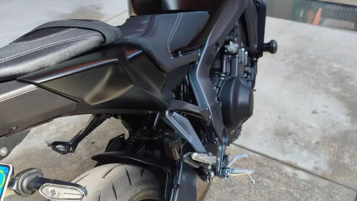 Yamaha MT-09 (2024 - 26)  (4)