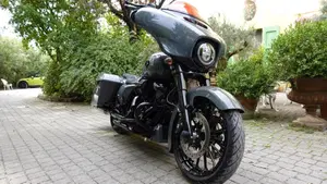 Harley-Davidson 107 Street Glide Special (2017 - 19) - FLHXS 