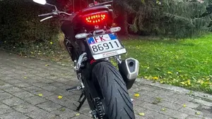 Honda CB 300 R (2022 - 26)  (8)