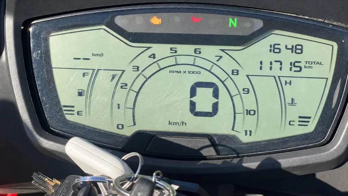 Aprilia Tuono 125 (2021 - 24)  (4)