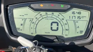 Aprilia Tuono 125 (2021 - 24)  (4)