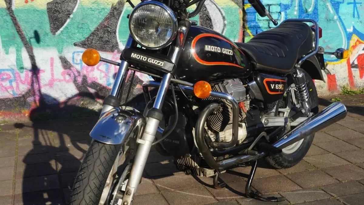 Moto Guzzi   (3)