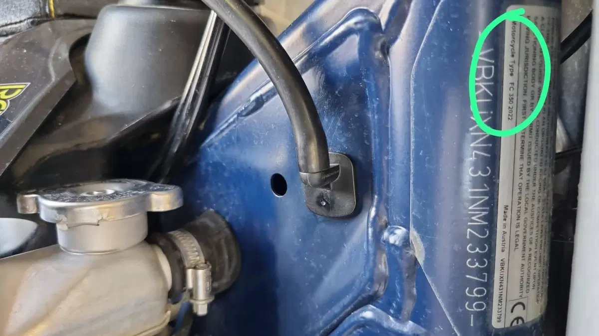 Husqvarna FC 350 (2022)  (2)
