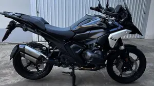 Bmw R 1300 GS Triple Black (2023 - 26)  (2)