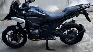 Bmw R 1300 GS Triple Black (2023 - 26)  (5)