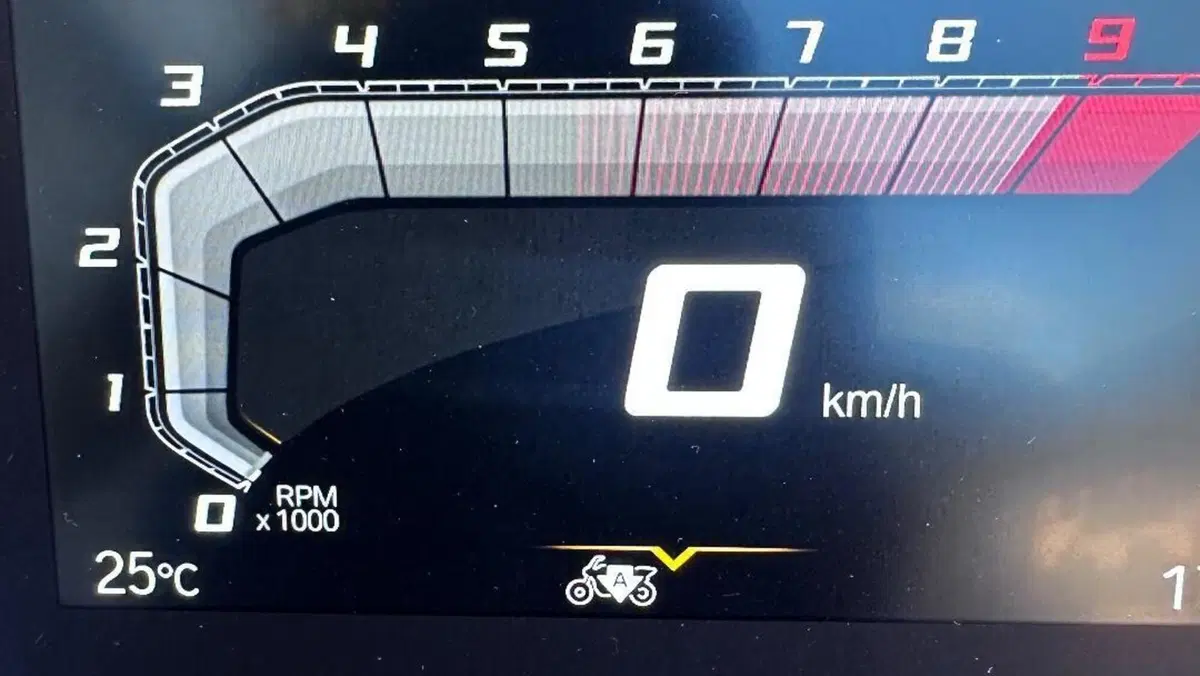 Bmw R 1300 GS Triple Black (2023 - 26)  (8)