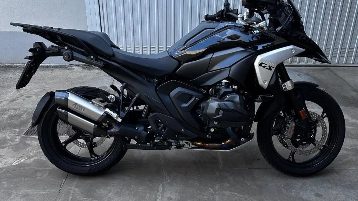 Bmw R 1300 GS Triple Black (2023 - 26)  (10)