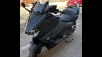 Yamaha T-Max 560 (2020 - 21) usata