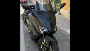 Yamaha T-Max 560 (2020 - 21)  (2)