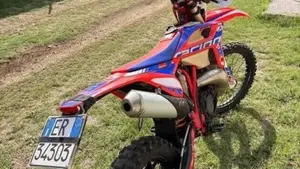 Betamotor RR 300 2T Enduro Racing (2020)  (2)
