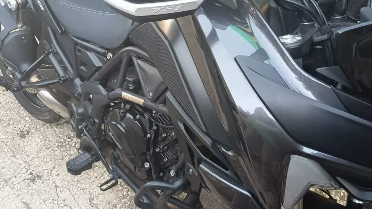 Benelli TRK 702 (2023 - 25)  (10)